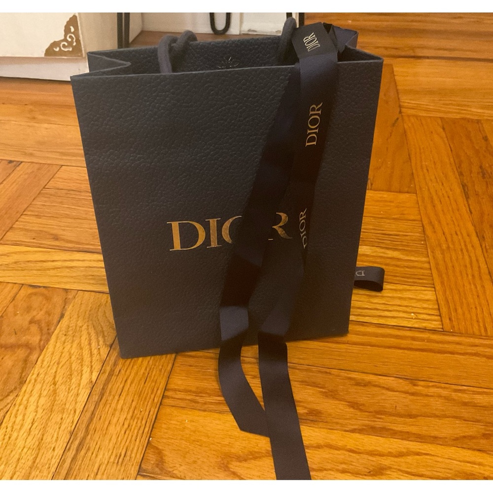 Dior paper bag